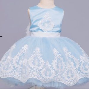 Itty Bitty Toes 2T Huda Dress (Blue & White)